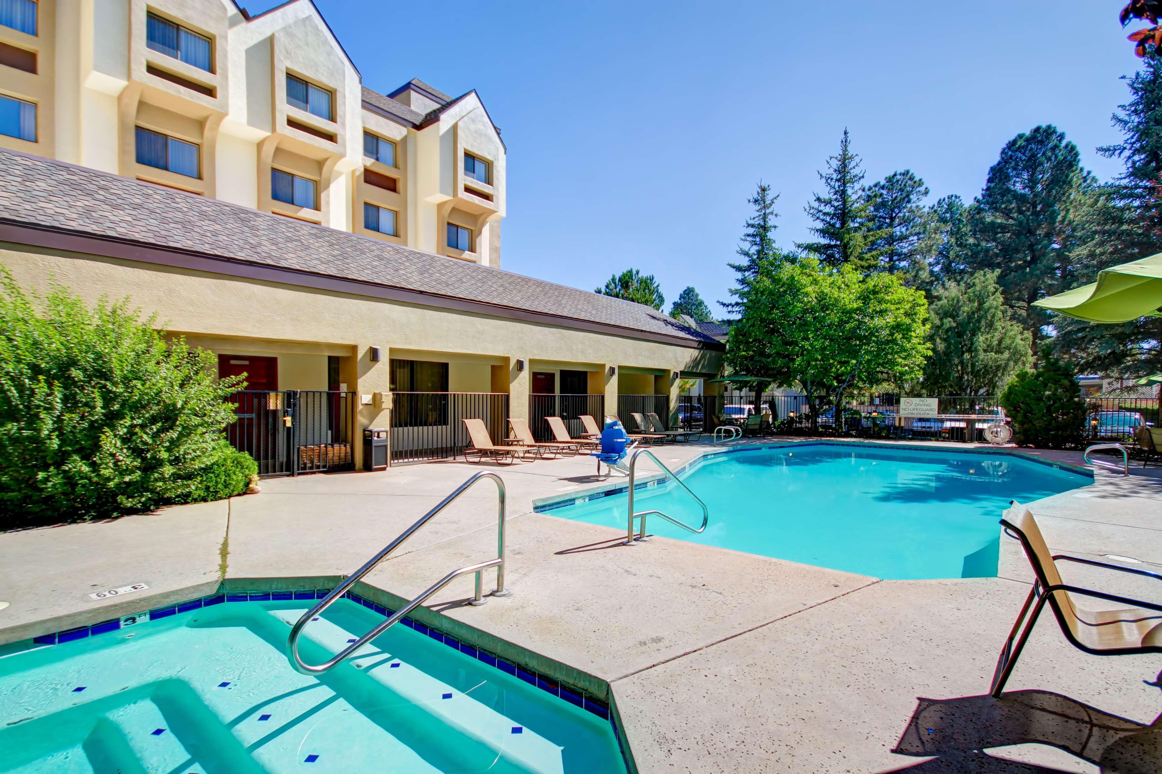 Doubletree By Hilton Hotel Flagstaff Exteriér fotografie